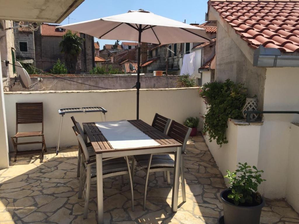 Apartment Elena Rooms Split Ngoại thất bức ảnh